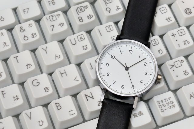 ビジネスシーンで覚えておきたい腕時計についてのマナーとは？